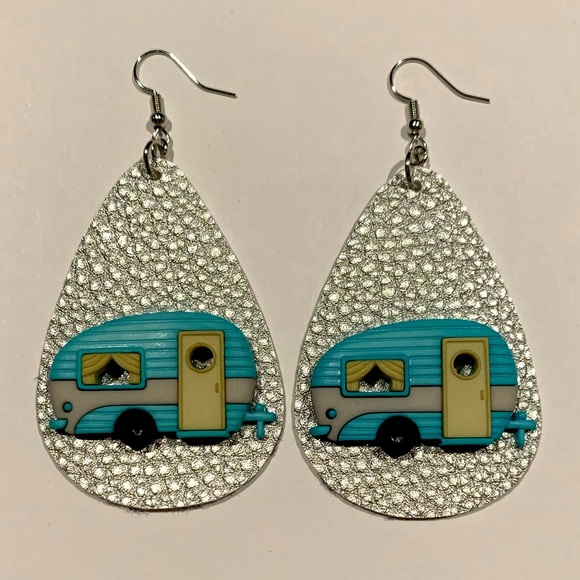 Dynamic Duo Designs Jewelry - Camper Trailer silver faux leather earrings
